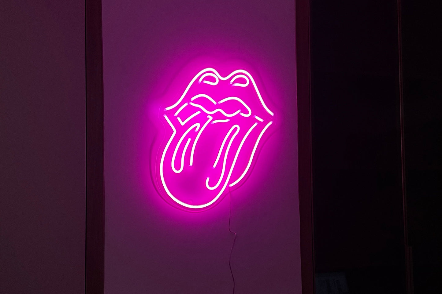 Tongue neon sign